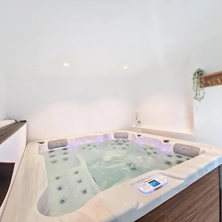 Maison Avec Jacuzzi *